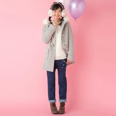 フェイクファーつきロングダッフルコート
