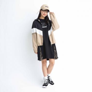 斜め切替ビッグマウンテンパーカー