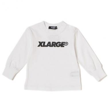 ロゴ入りTシャツ