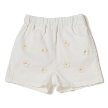 マーガレットアップリケつきストレッチショートパンツ
