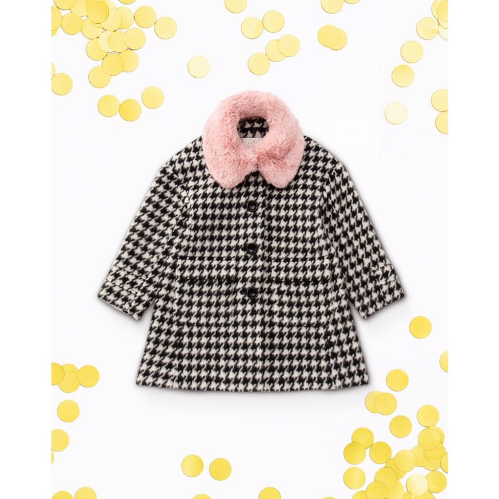 【店舗】ショッピングバッグがホリデー限定デザインで登場