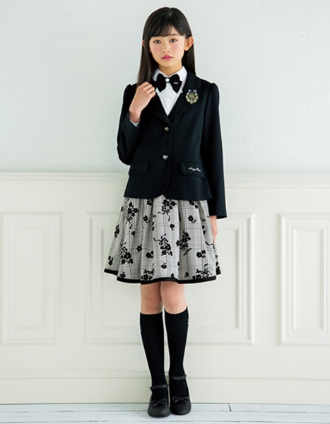 卒業式の女の子のスーツの人気ブランド2019【小学校向け150～160サイズ 